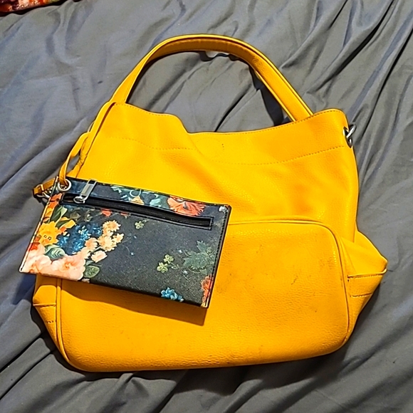 Yellow & Floral Carlos Purse - Picture 1 of 3